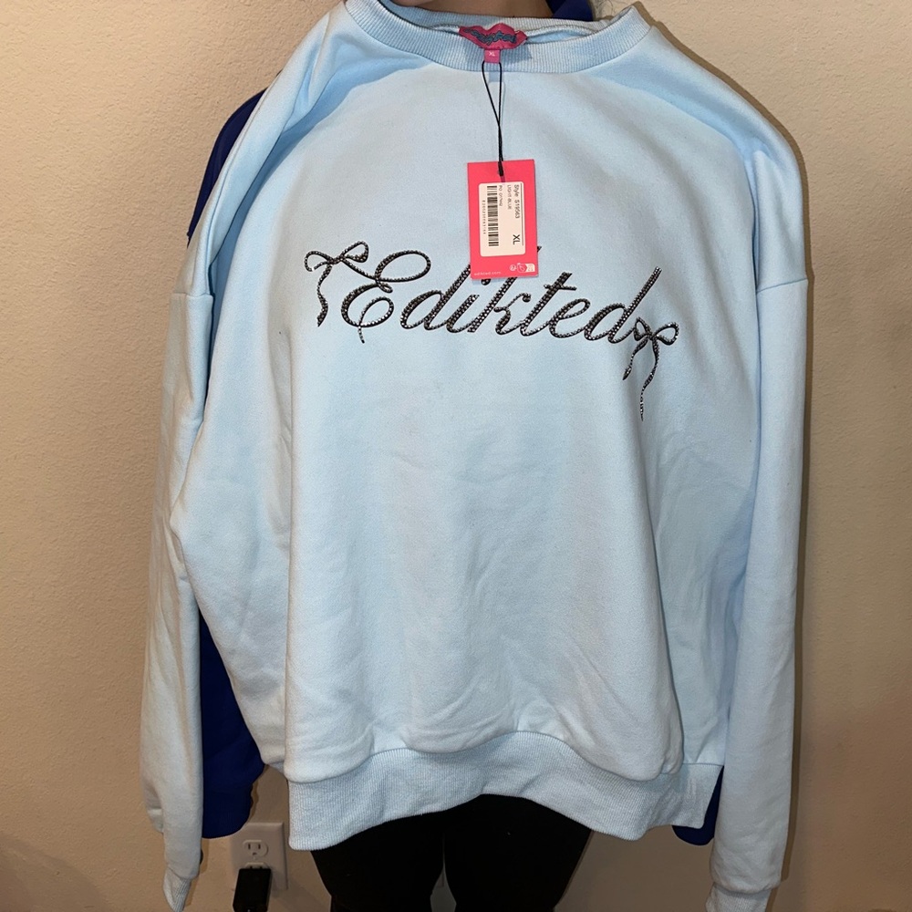 EDIKTED Super Edikted Rhinestone Oversized Sweatshirt